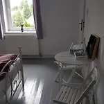 Dom O Niebieskich Okiennicach Lantgård Gryfów Śląski