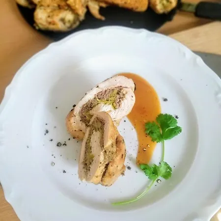 Dom O Niebieskich Okiennicach