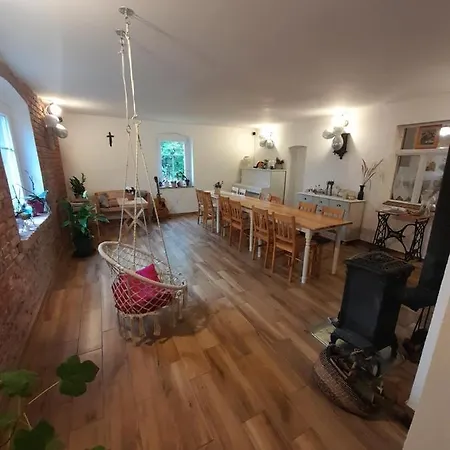 Dom O Niebieskich Okiennicach Farm stay Gryfow Slaski
