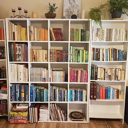 Dom O Niebieskich Okiennicach Gospodarstwo agroturystyczne *