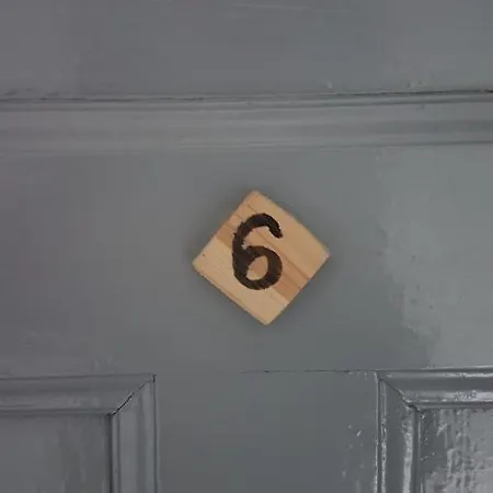 Dom O Niebieskich Okiennicach Vakantieboerderij Gryfów Śląski