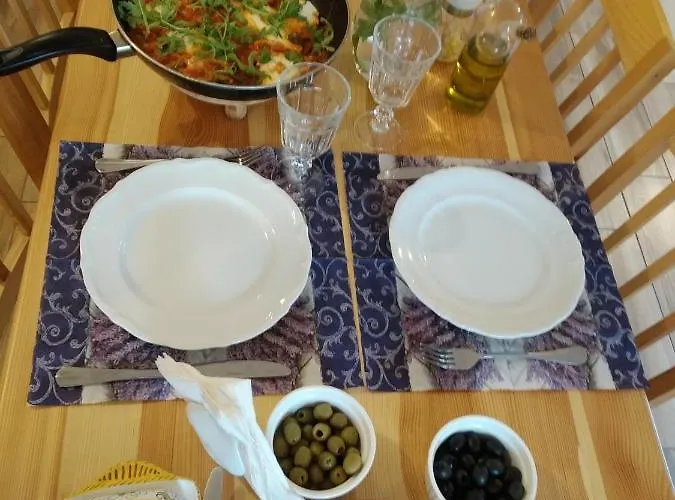 Dom O Niebieskich Okiennicach