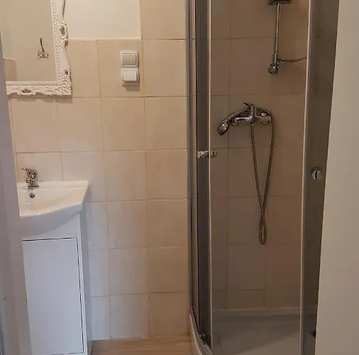 Dom O Niebieskich Okiennicach * Gryfów Śląski